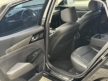xpeng p7: Kia K7: 2020 г., 3 л, Автомат, Газ, Седан — 7