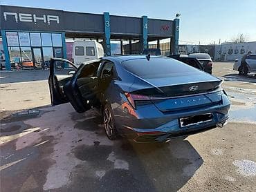 кио к5: Hyundai Elantra: 2022 г., 1.5 л, Автомат, Бензин, Седан — 7