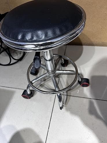 Табуретка, Б/у, Другой материал, Не раскладной