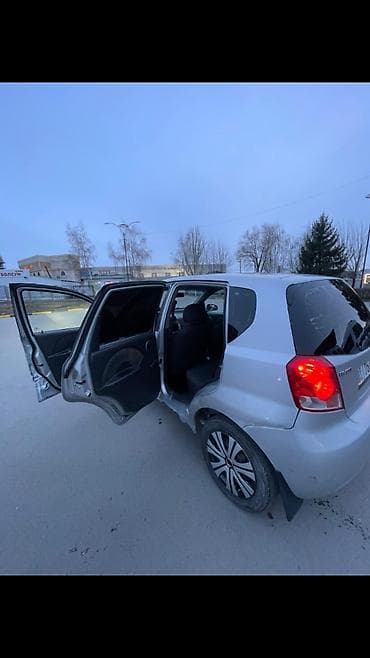 Chevrolet: Chevrolet Aveo: 2007 г., 1.2 л, Механика, Бензин, Хэтчбэк — 3