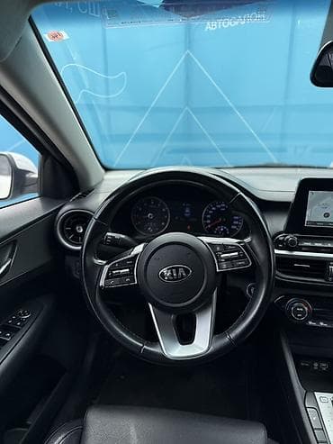 машины на кредит: Kia K3: 2020 г., 1.6 л, Вариатор, Бензин, Седан — 3