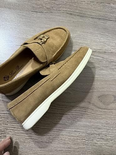 lore piano: Лоферы, 38, Loro Piana, Новый, цвет - Бежевый, Бесплатная доставка — 2