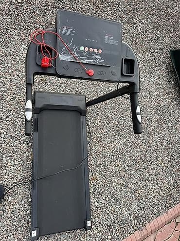 Спорттук формалар: Беговая дорожка электрическая, компактная - Стационарная — 1