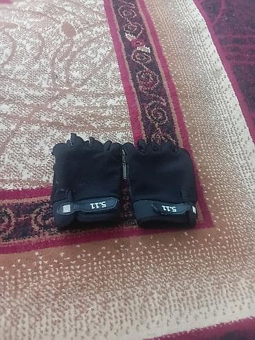 парная одежда: - Тип: тактические/тренировочные полуперчатки - Длина пальцев — 1