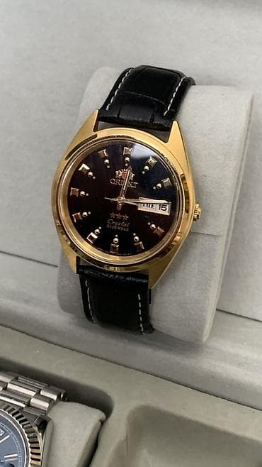 золотые часы бу: Коллекция наручных часов (5 штук) в футляре Состав набора: - Orient — 2