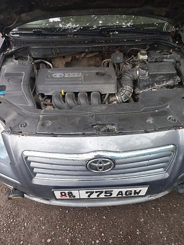 Продажа авто: Toyota Avensis: 2005 г., 1.8 л, Ручные, Бензин, Универсал — 8