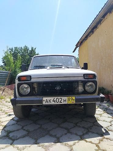 гене: ВАЗ (ЛАДА) 4x4 Нива: 2000 г., 1.7 л, Механика, Бензин, Внедорожник — 3