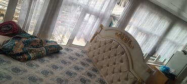 купить двуспальную кровать с матрасом бу: Двуспальная кровать, Б/у, С матрасом, длина - 220 см — 2