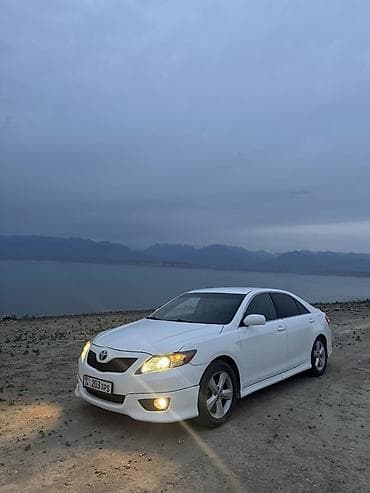 Toyota Camry: 2010 г., 2.5 л, Автомат, Бензин, Седан — 7