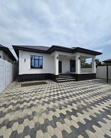 green land: ✨ Продаётся дом в с. Новопавловка Бишкек ✨ 🏡 Характеристики: • — 2