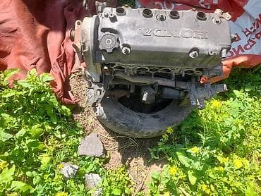 Унаа тетиктери: Бензиндик кыймылдаткыч Honda 2000 г., 1.6 л, Колдонулган, Оригинал, Жапония — 1