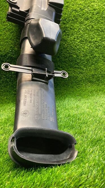 n62: Воздуховод BMW X5E70 Воздуховод BMW X5 E70 N62 4.8 Левый правый 13 71 — 4