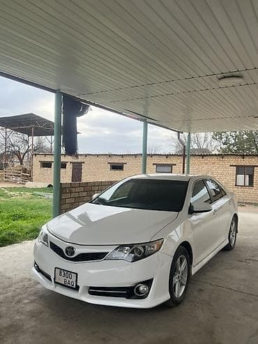 продаю камри: Toyota Camry: 2012 г., 2.5 л, Автомат, Бензин, Седан — 1