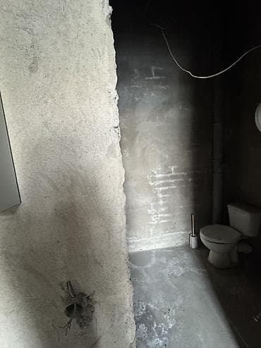 сдаю помещение жибек жолу: Аренда офисов, 40 м², В жилом комплексе, С отдельным входом — 8