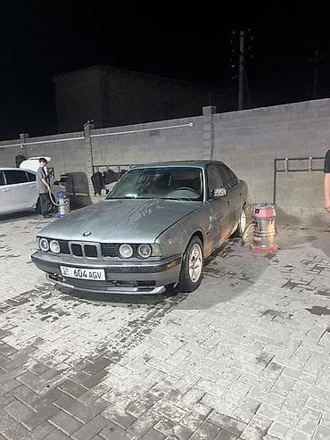 Продажа авто: BMW 5 series: 1993 г., 2.5 л, Механика, Бензин, Седан — 2