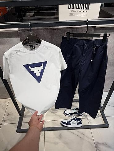 черный куртка: Мужской спортивный костюм, Стандарт, Under Armour, Новый, цвет - Белый, Бесплатная доставка — 1