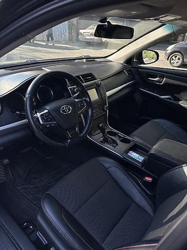Унаа: Toyota Camry: 2017 г., 2.5 л, Автомат, Бензин, Седан — 5