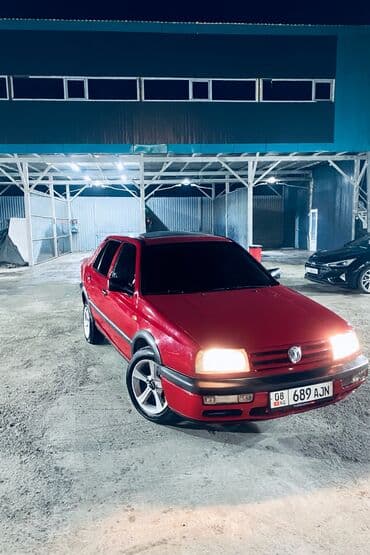 венто 1997: Volkswagen Vento: 1992 г., 1.8 л, Механика, Бензин, Седан — 4