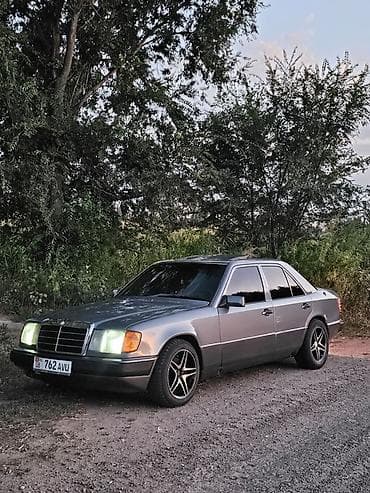 Mercedes-Benz W124: 1990 г., 2.3 л, Кол менен иштөөчү, Бензин, Седан — 4