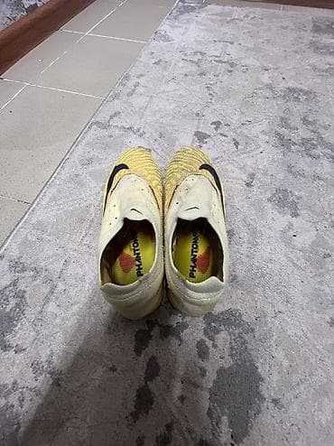 phantom бутсы: Футбольные бутсы Nike Phantom original покупались в Mundial (размер — 3