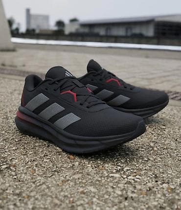 Мужские кроссовки, 44, Adidas, Новый, цвет - Черный, Самовывоз