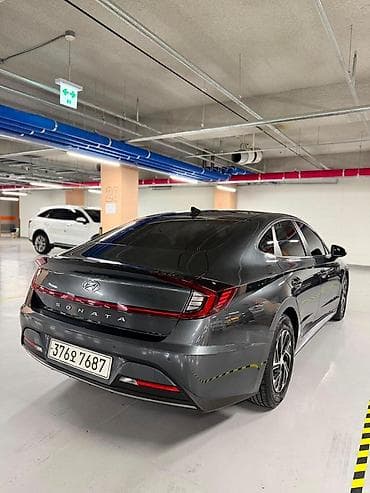 Hyundai Sonata: 2022 г., 2 л, Автомат, Бензин, Седан — 4