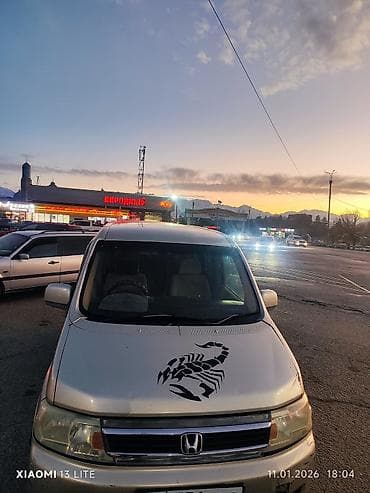 Honda Stepwgn: 2004 г., 2.4 л, Автомат, Бензин, Минивэн