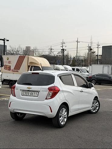 subaru 2020: Chevrolet Spark: 2018 г., 1 л, Автомат, Бензин, Хэтчбэк — 3