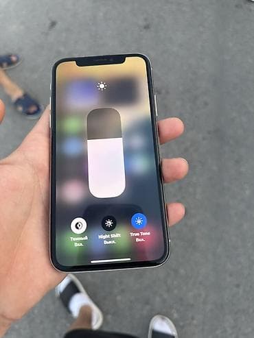 xs iphone: IPhone Xs, Б/у, 64 ГБ, Серебристый, Чехол, 70 % — 3