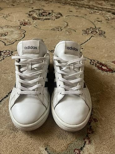 Мужские кроссовки, 36, Adidas, Б/у, цвет - Белый, Самовывоз
