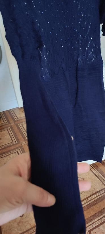 pull beer: Лёгкое трикотажное платье до колен,состояние отличное,под костюм и на — 5