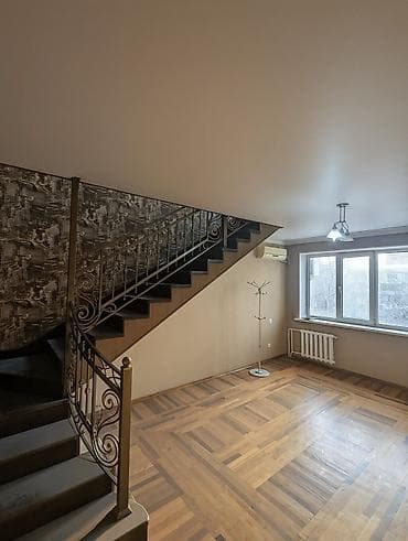 шопена: 5 и более комнат, 191 м², Индивидуалка, 5 этаж, Косметический ремонт — 10