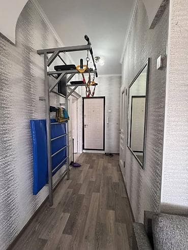 central park: 1 комната, 35 м², 106 серия, 9 этаж, Косметический ремонт — 10