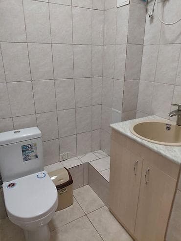 Продажа коммерческой недвижимости: Продажа офисов 35 м², С ремонтом, С мебелью, Многоэтажное здание, Цокольный этаж этаж — 3