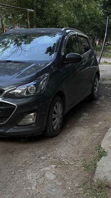 шефралет спарк: Chevrolet Spark: 2019 г., 1 л, Автомат, Бензин, Седан — 6