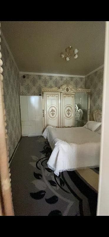 сдаю дом в покровке: Продам Дом полторашку с закрытым двором. Можно сразу жить ‼️‼️ С — 9
