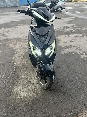 suzuki shift: Скутер/мопед электрический, черный, спортивный дизайн кузова. ЭЛЕКТРО — 6