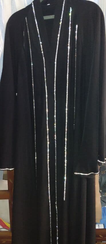 черный плащ: Элегантное длинное платье-абайя только в чёрном цвете. - Свободный — 2