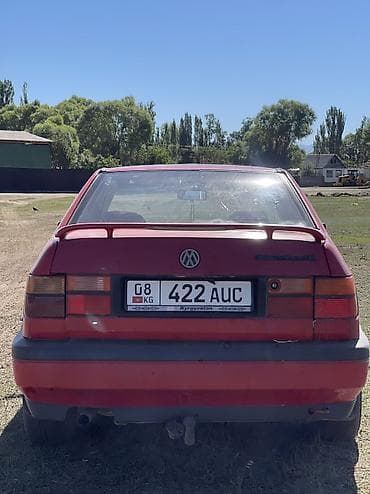 Volkswagen Vento: 1992 г., 1.8 л, Механика, Бензин, Седан — 5