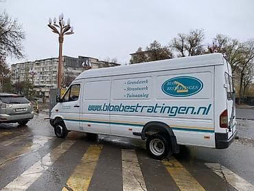 спринтер боковой двер: Грузовик, Mercedes-Benz — 4