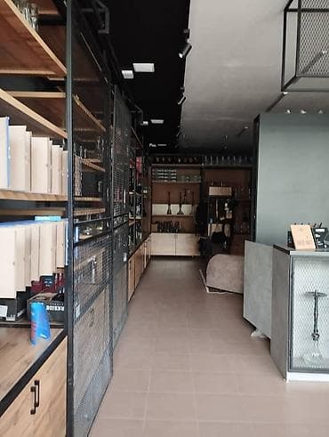 куплю коммерческое помещение в бишкеке: Продажа офисов 250 м², 1 этаж — 3