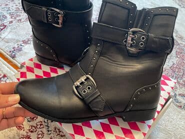 туфли на прокат: Продаю Деми полусапожкив хорошем состоянии37 -38 размер,одевала — 3