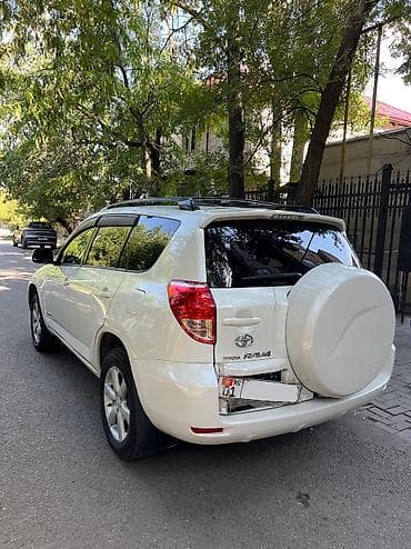 4: Toyota RAV4: 2008 г., 2.4 л, Автомат, Бензин, Кроссовер — 4