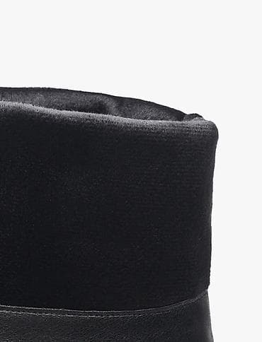 Сапоги: Женские высокие ботфорты, черные, носила 3 раза, думала привыкну что — 3