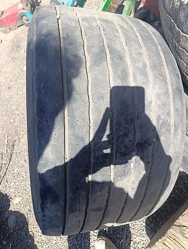 Шины и диски: Шины >385 / 45 / R 19.5, Б/у, 1 шт, Грузовики/Автобусы, Hankook — 2