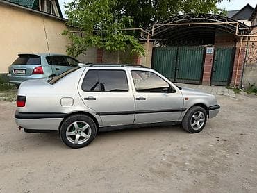 vr6 2 8: Volkswagen Vento: 1993 г., 1.8 л, Механика, Бензин, Седан — 5