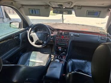 мерс домкрат: Mercedes-Benz E-Class: 1999 г., 2.8 л, Механика, Бензин, Универсал — 1