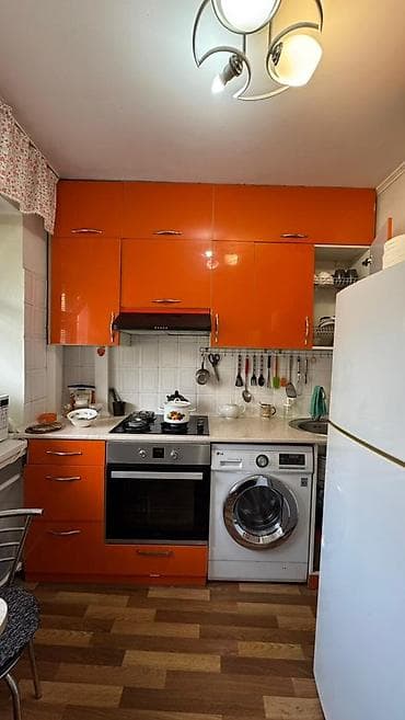 red centr: 3 комнаты, 56 м², Хрущевка, 2 этаж, Косметический ремонт — 8