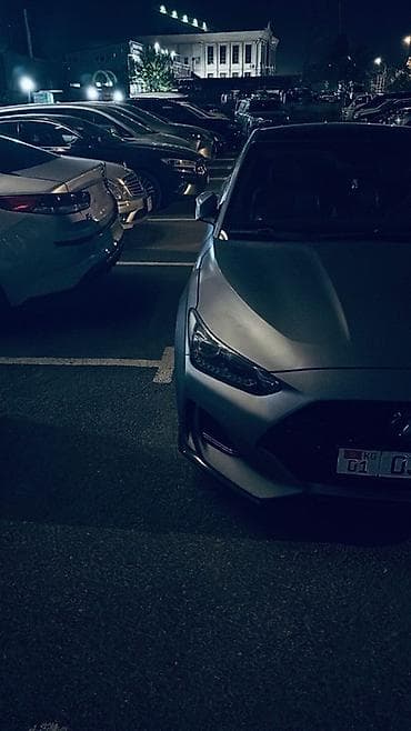 Hyundai Veloster: 2018 г., 1.6 л, Автомат, Бензин, Хэтчбэк at lalafo.kg Hyundai Veloster: 2018 г., 1.6 л, Автомат, Бензин, Хэтчбэк