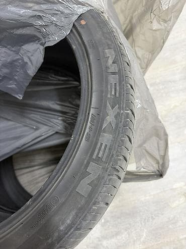 Шины 275 / 40 / R 20, Лето, Б/у, Комплект, Легковые, Nexen